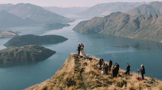How to Choose the Perfect Destination Wedding Dress