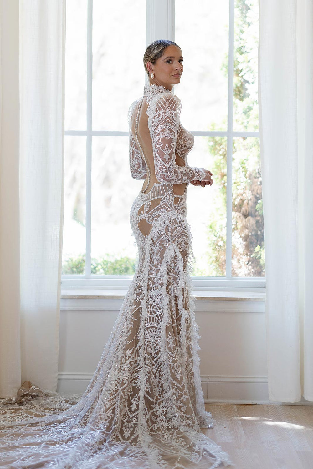 fit and flare wedding dress